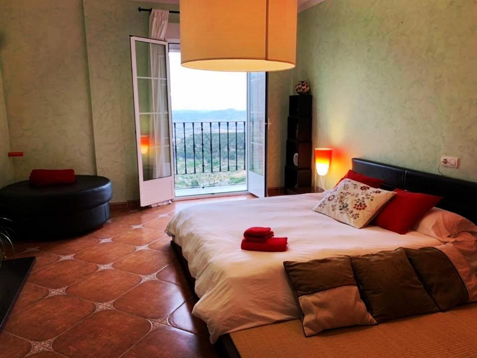 La Casa Viva. Alojamiento Responsable Y Sostenible. 贝莱斯布兰科 外观 照片